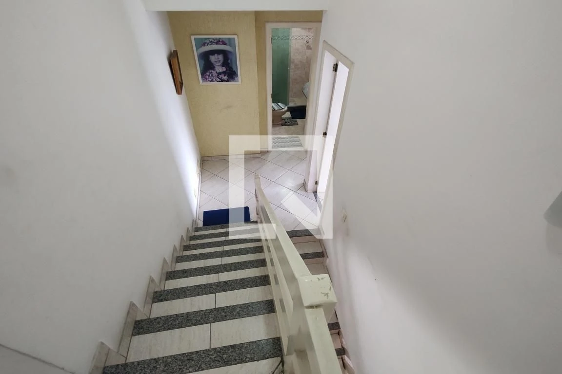 Casa mobiliada com 3 quartos, varanda e 3 banheiros — photo 39