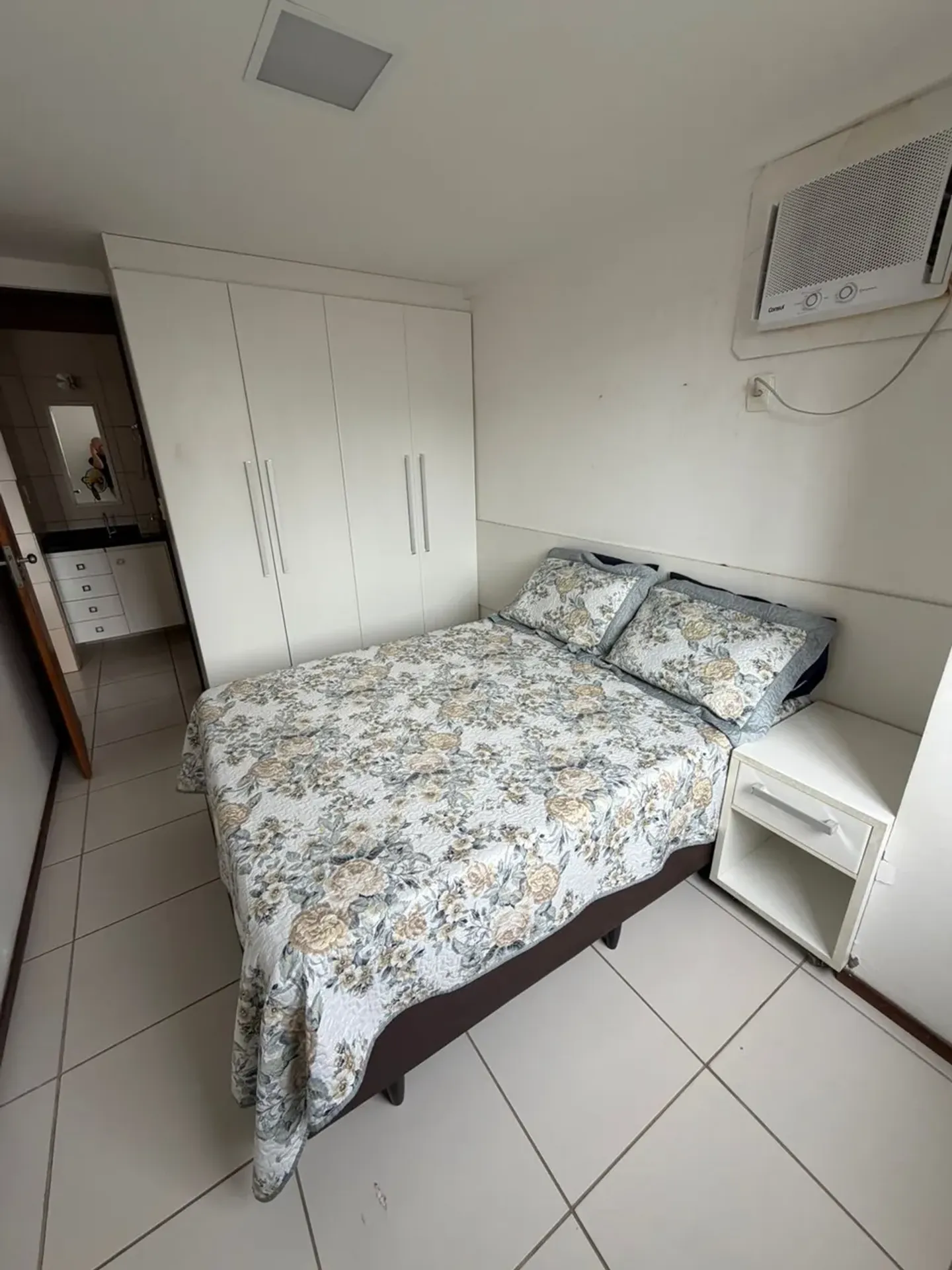 Apartamento mobiliado de 1 quarto em condomínio com piscina — photo 4