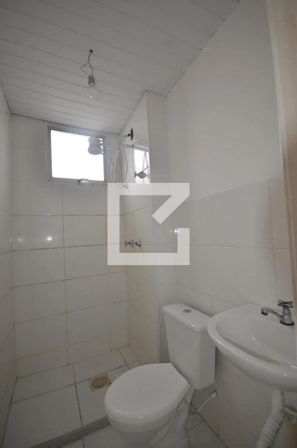 Unfurnished 2-bedroom apartment with 1 parking space — photo 8