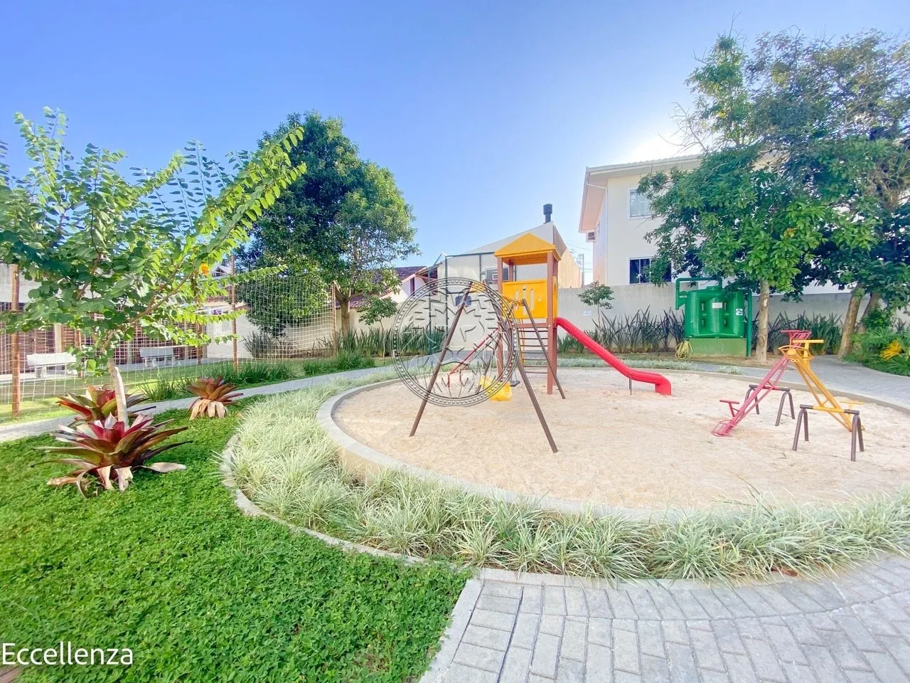 Квартира 195 м² з 2 спальнями та приватним BBQ — photo 27