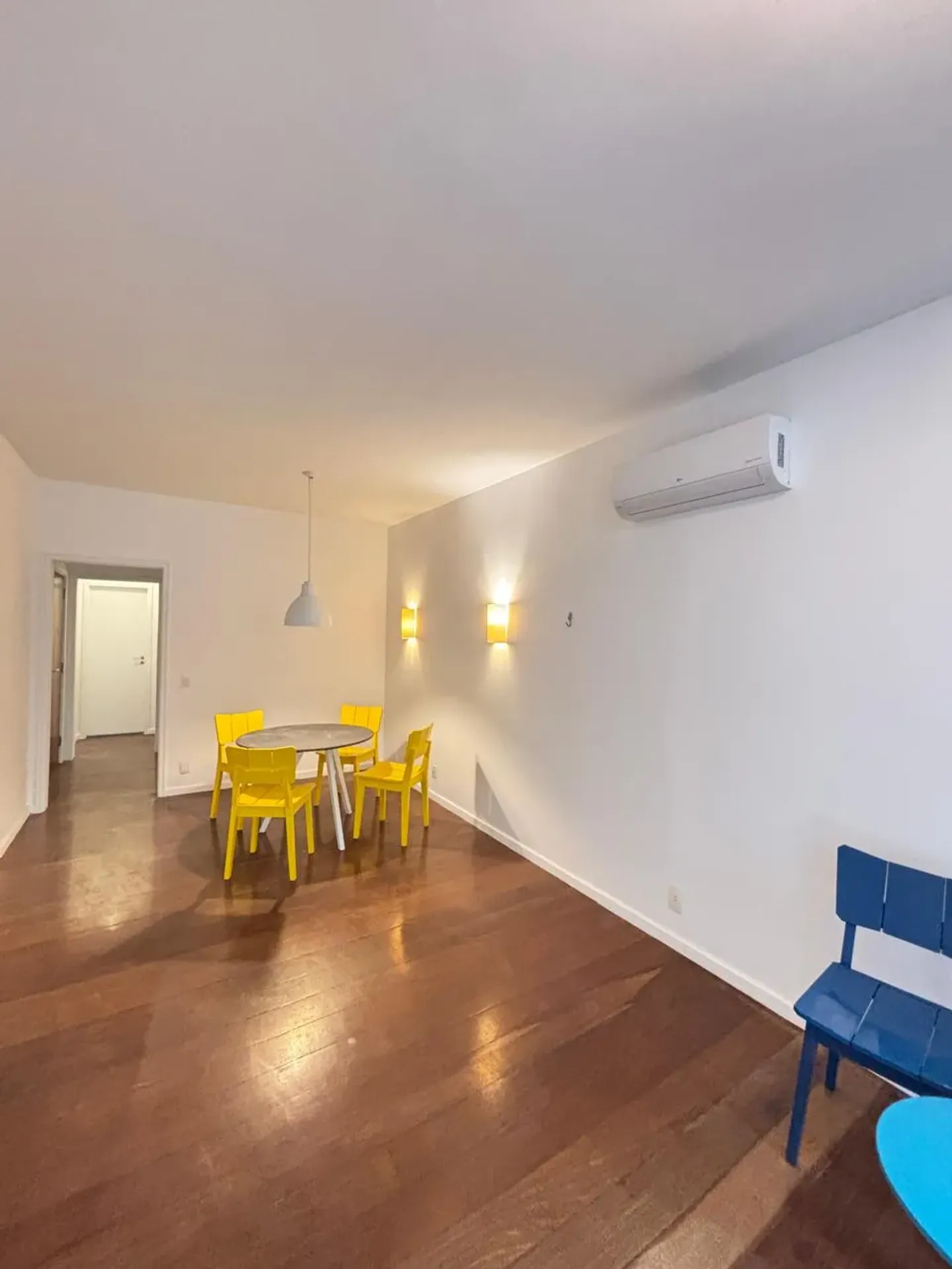Apartment on the 3rd floor with a walk-in closet — photo 11