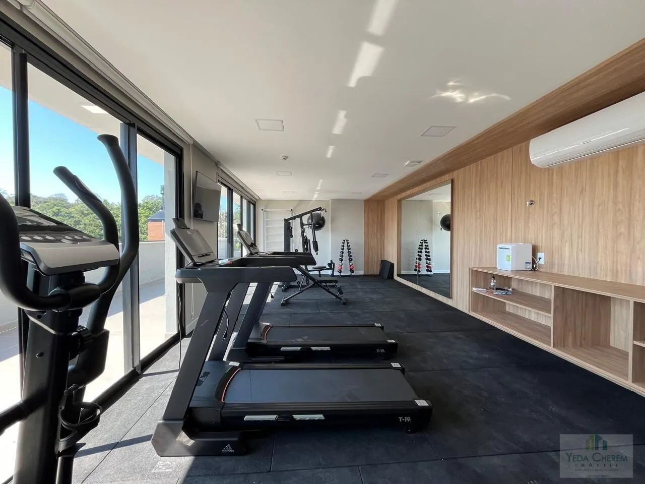 Furnished studio, 55 m², with a water view — photo 33