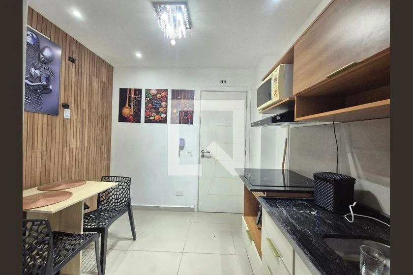 Apartamento amueblado de 1 dormitorio con 1 baño — photo 16