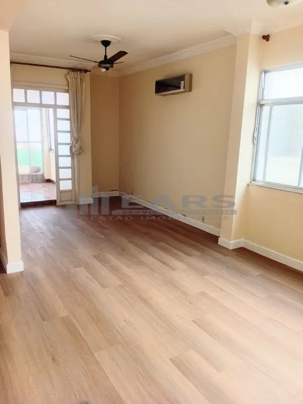Apartment, 250 m², with a grill on the balcony — photo 19