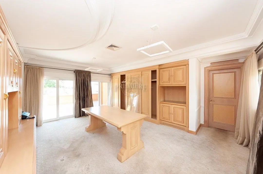 Casa com 4 suítes e jardim privativo, 7 banheiros — photo 22