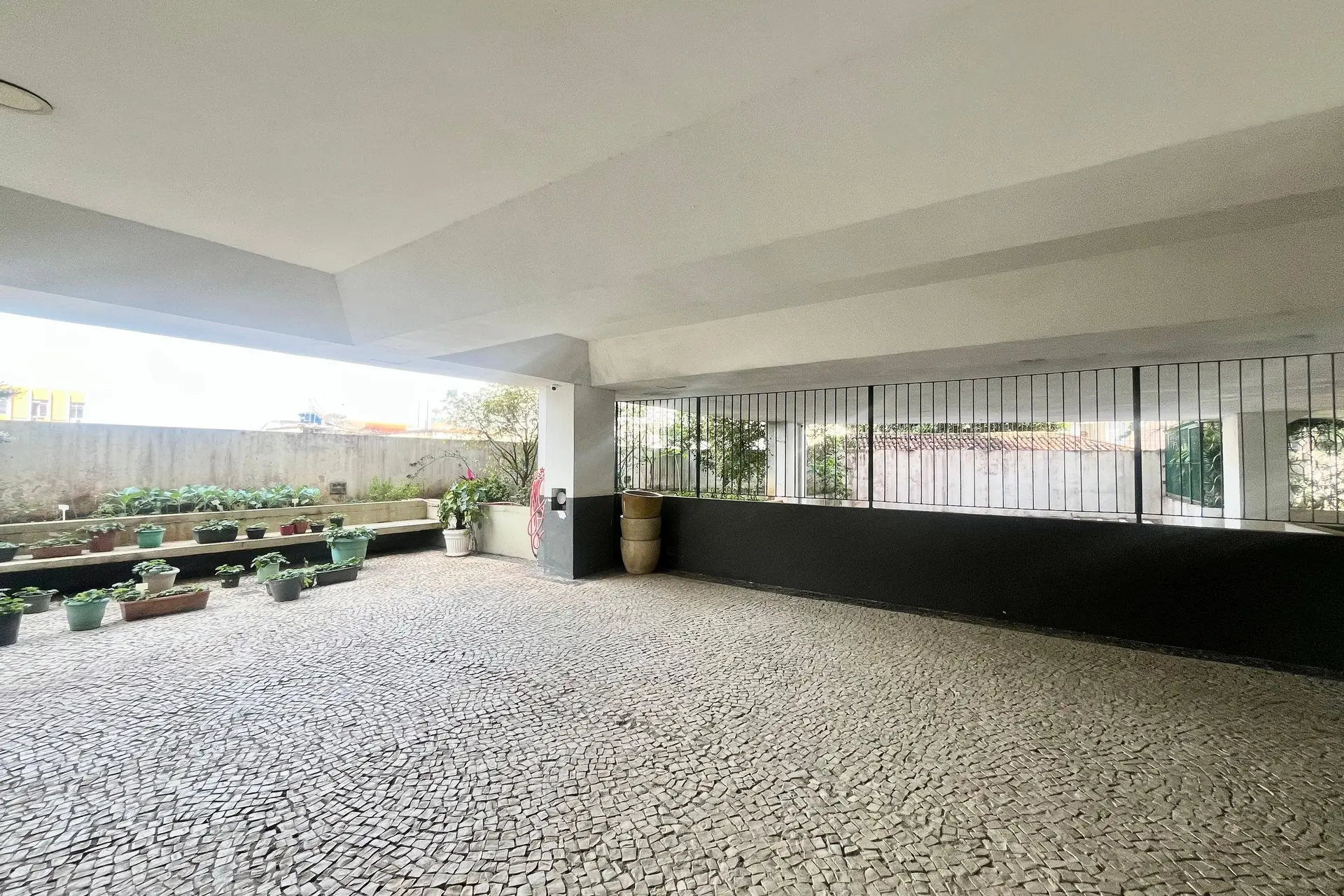1-bedroom apartment for rent with balcony and parking — photo 14