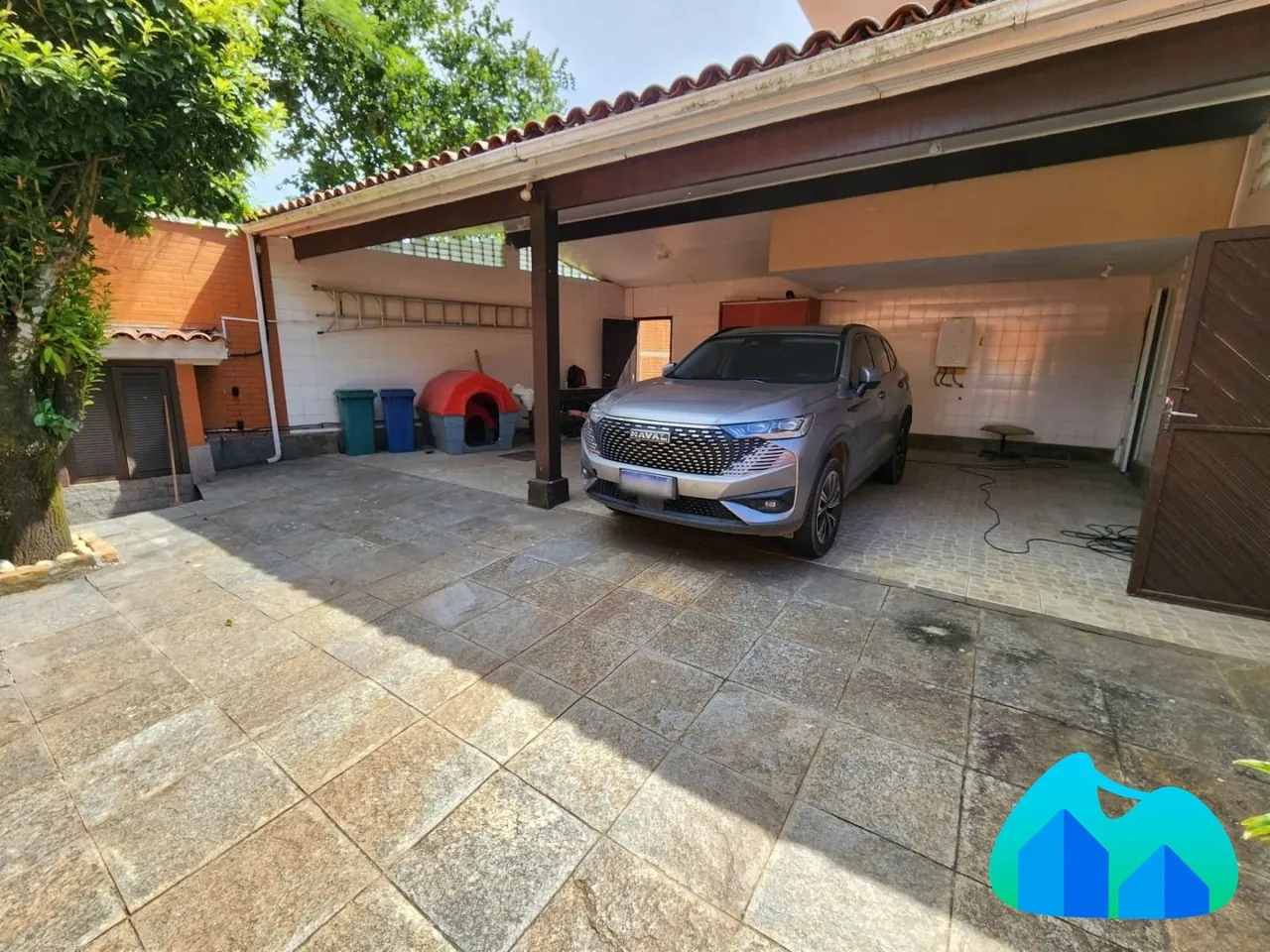 Casa mobiliada com 5 suítes e 3 vagas de garagem — photo 18
