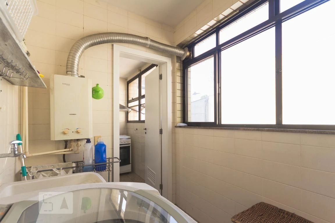 142 m² apartment with 3 bedrooms and 2 parking spaces — photo 45