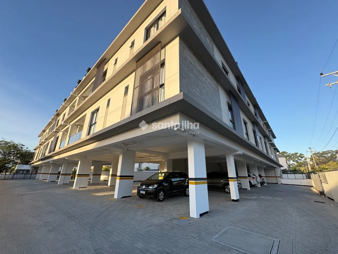 Furnished 1-bedroom apartment with 57 m² and parking — photo 15