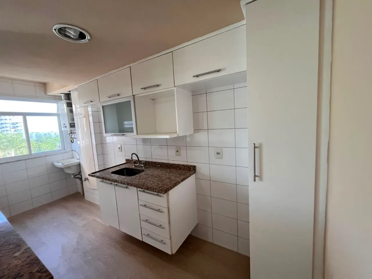 2-bedroom apartment with en-suite, 70 m² and parking — photo 2