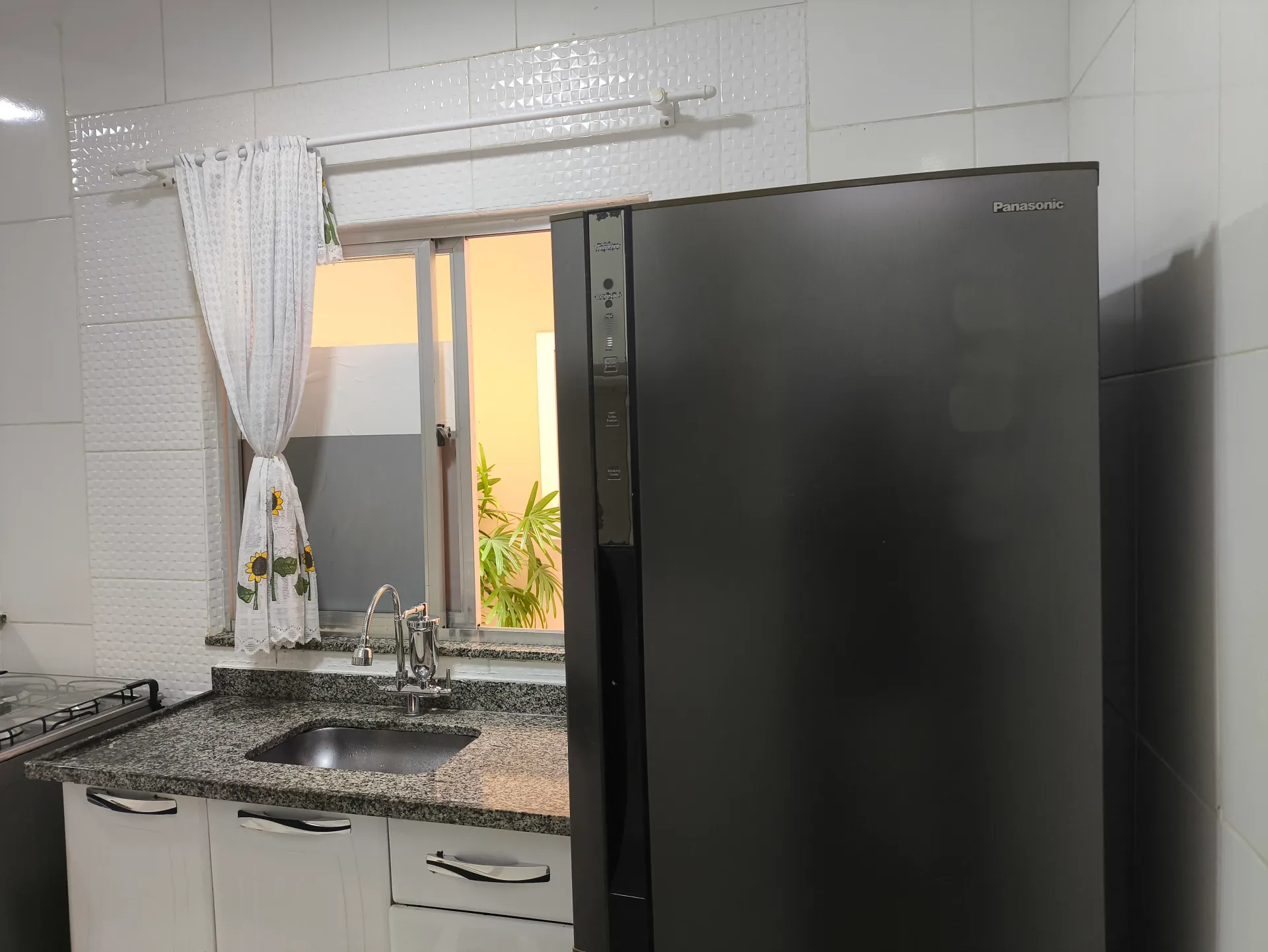 One-bedroom apartment with a washing machine — photo 12