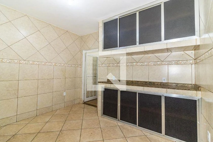 Rental house with balcony, 4 bedrooms and 120 m² — photo 4