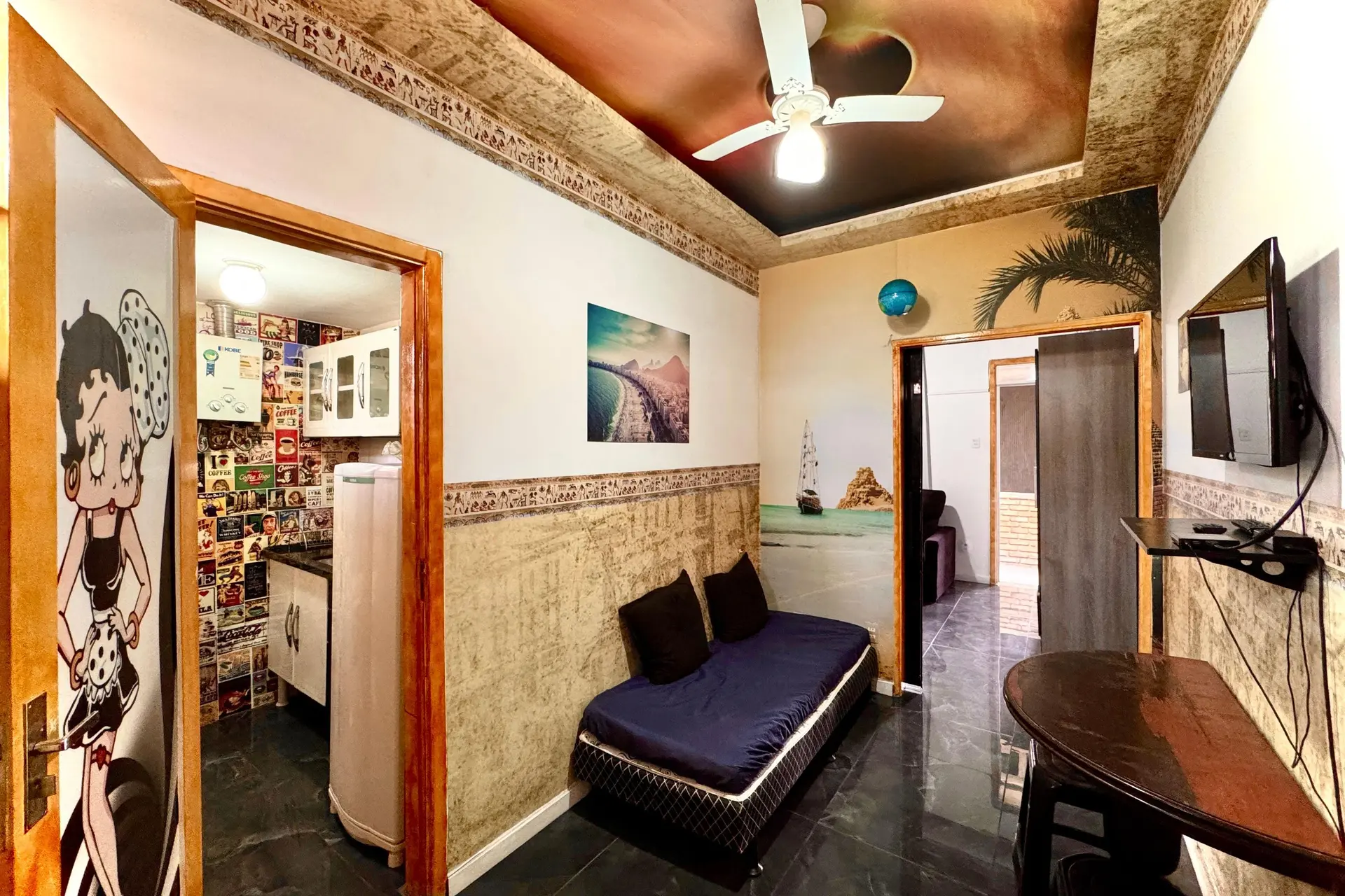 Furnished 1-bedroom apartment with balcony