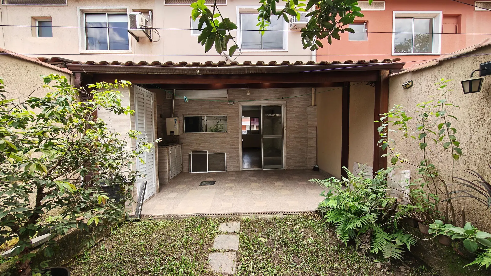 Casa com 3 quartos e cozinha em plano aberto — photo 41