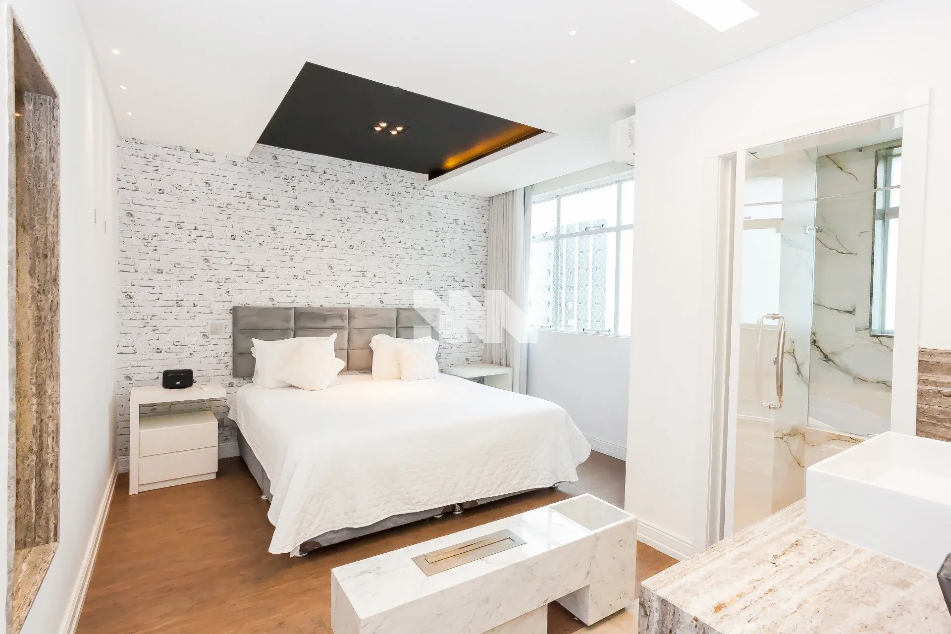 Furnished 154 m² apartment on the 9th floor — photo 3