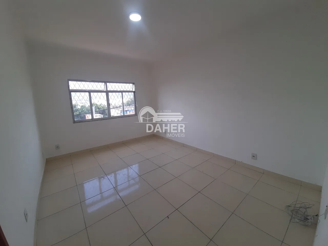 Casa sem mobília com terraço e 2 quartos — photo 3