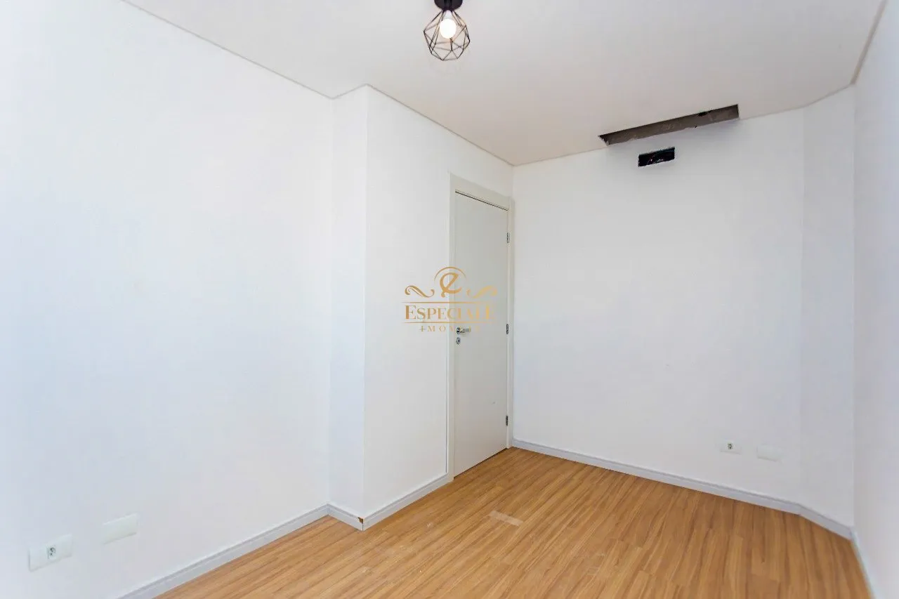 House in a condo with 3 bedrooms and 4 bathrooms — photo 15