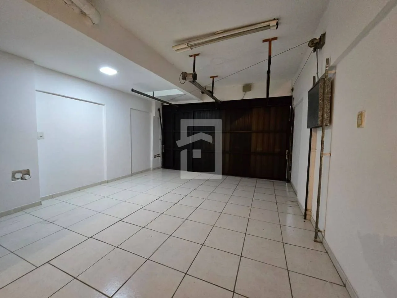 Triplex house with 4 bedrooms and 2 en-suites — photo 54