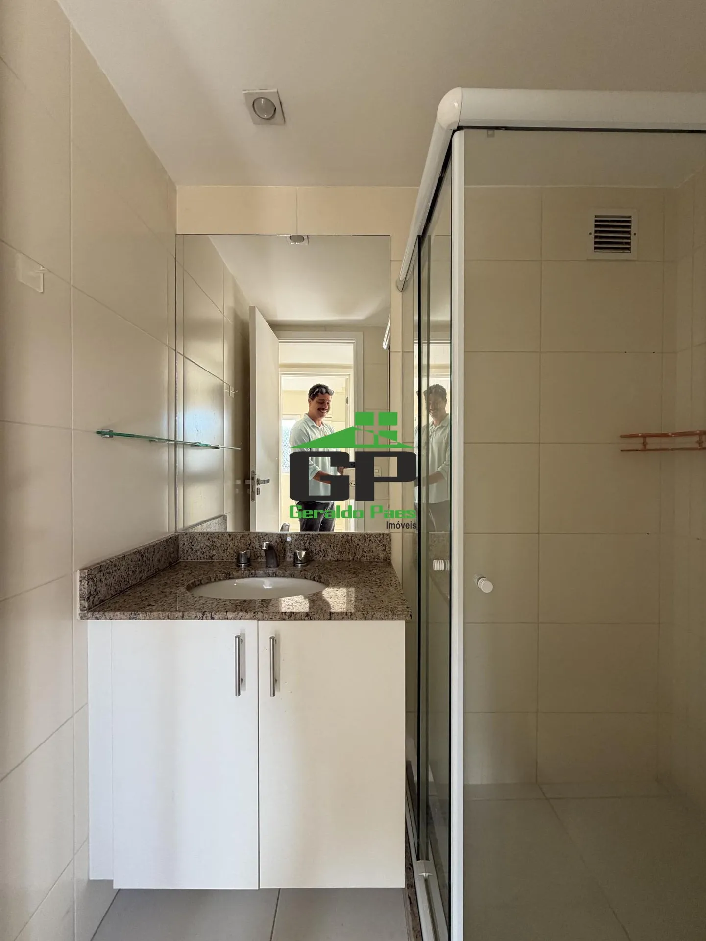 Apartamento de 2 quartos em condomínio com academia — photo 10