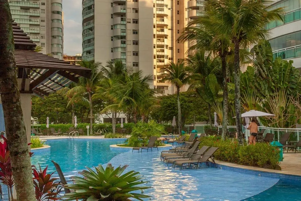 Apartamento de 2 quartos com varanda envidraçada — photo 30