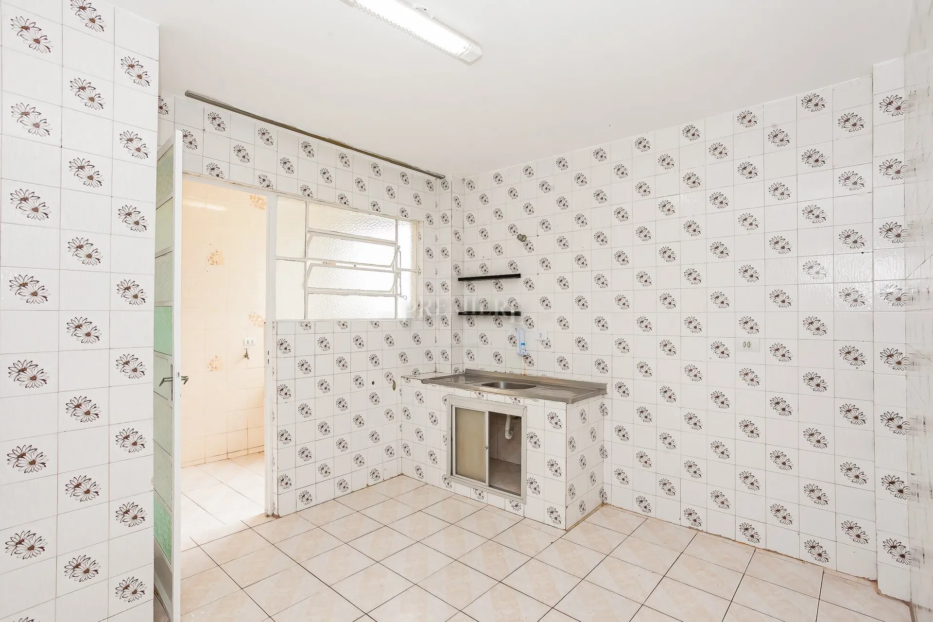 3-bedroom apartment with a washing machine in Curitiba — photo 2