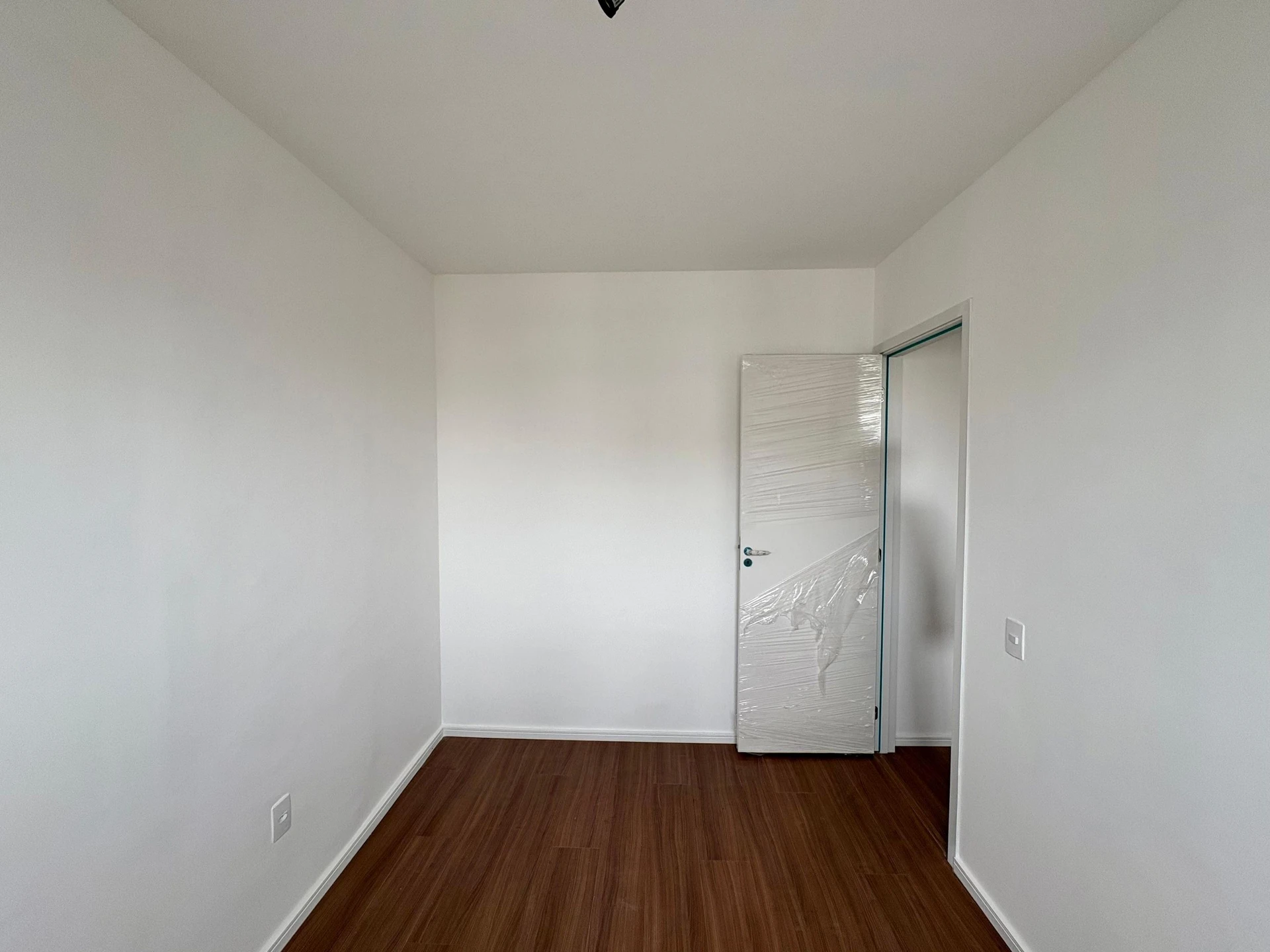 Washing machine in a 2-bedroom apartment, 42 m² — photo 13