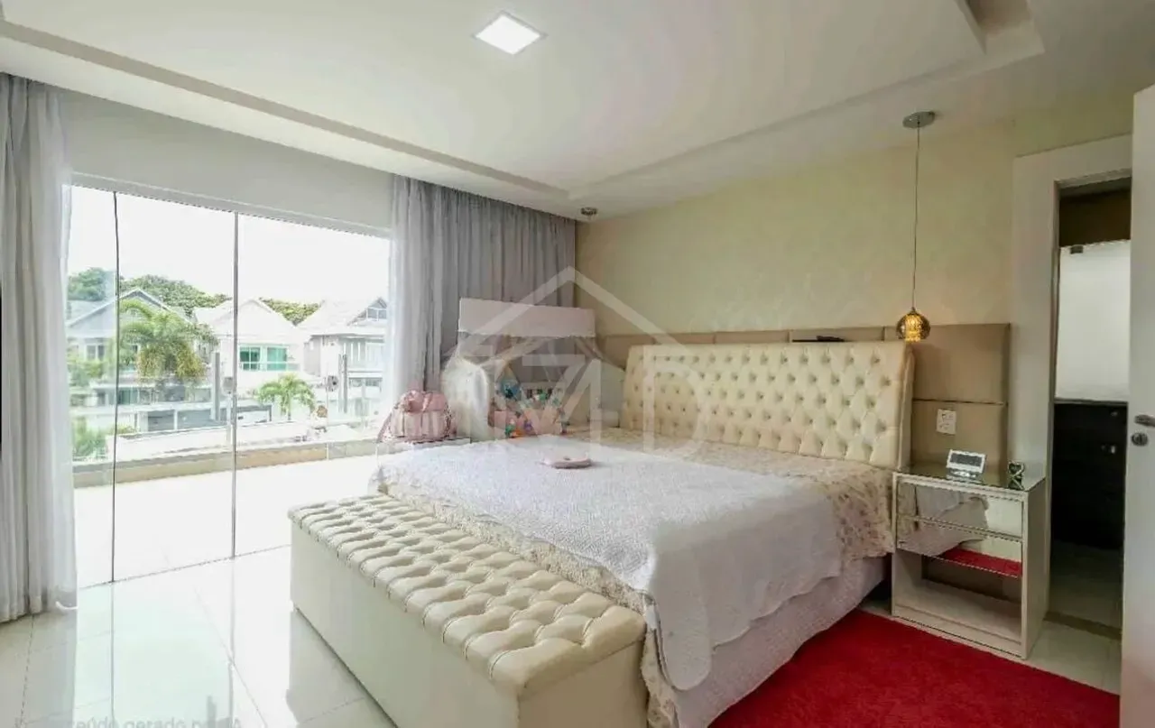 4 quartos e piscina privativa: casa de 310 m² — photo 15
