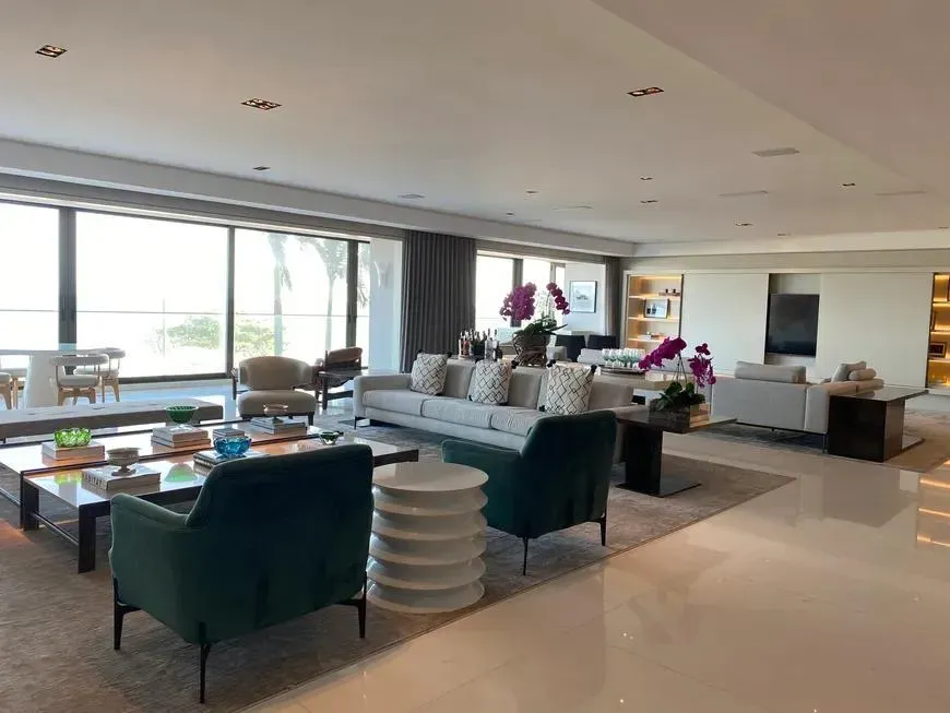 Apartamento sin muebles con 4 dormitorios y 5 baños — photo 16