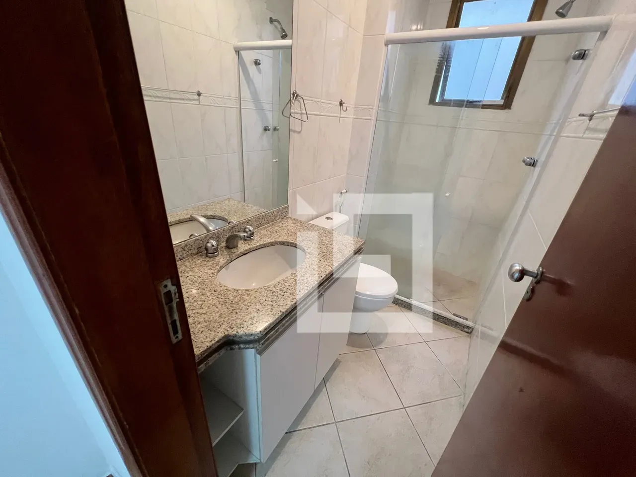 3-bedroom apartment, 1 with its own bathroom, 85 m² — photo 16