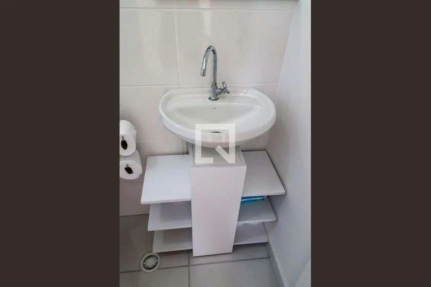 Apartamento sem mobília com 2 quartos e garagem — photo 47