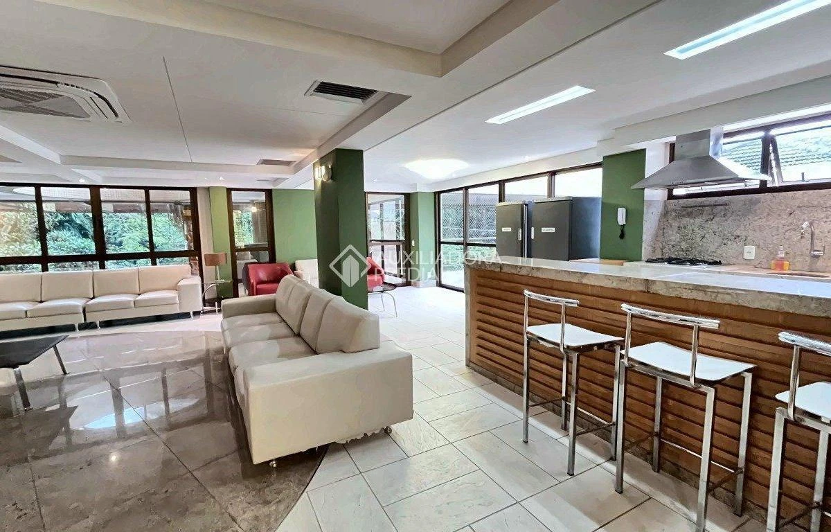 Вид на парк та 2 спальні: квартира 40 м² — photo 42