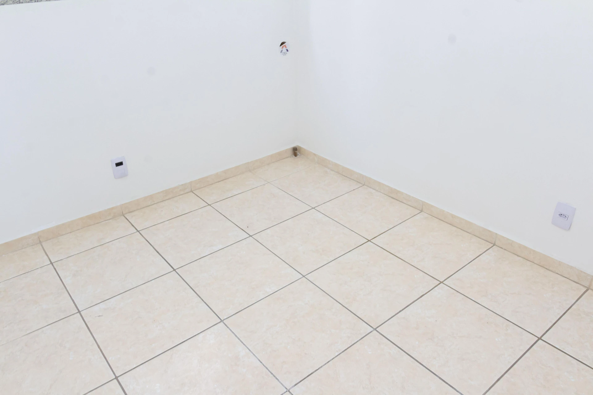 2-bedroom apartment with private garden — photo 43
