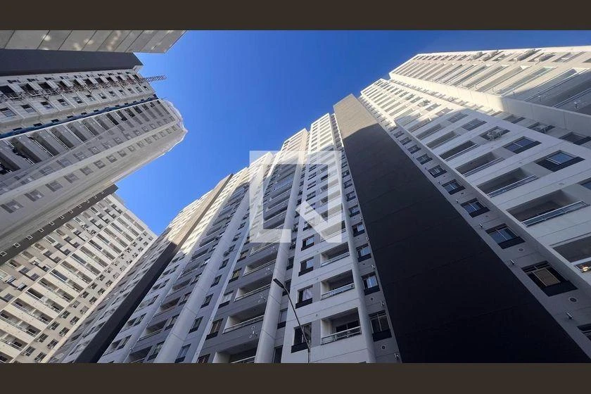 Apartamento para locação com 2 quartos e varanda no 18º — photo 50