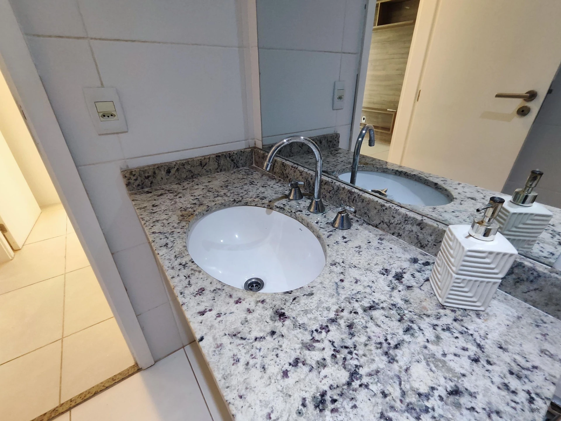 Apartamento de 2 quartos em condomínio com sauna — photo 19