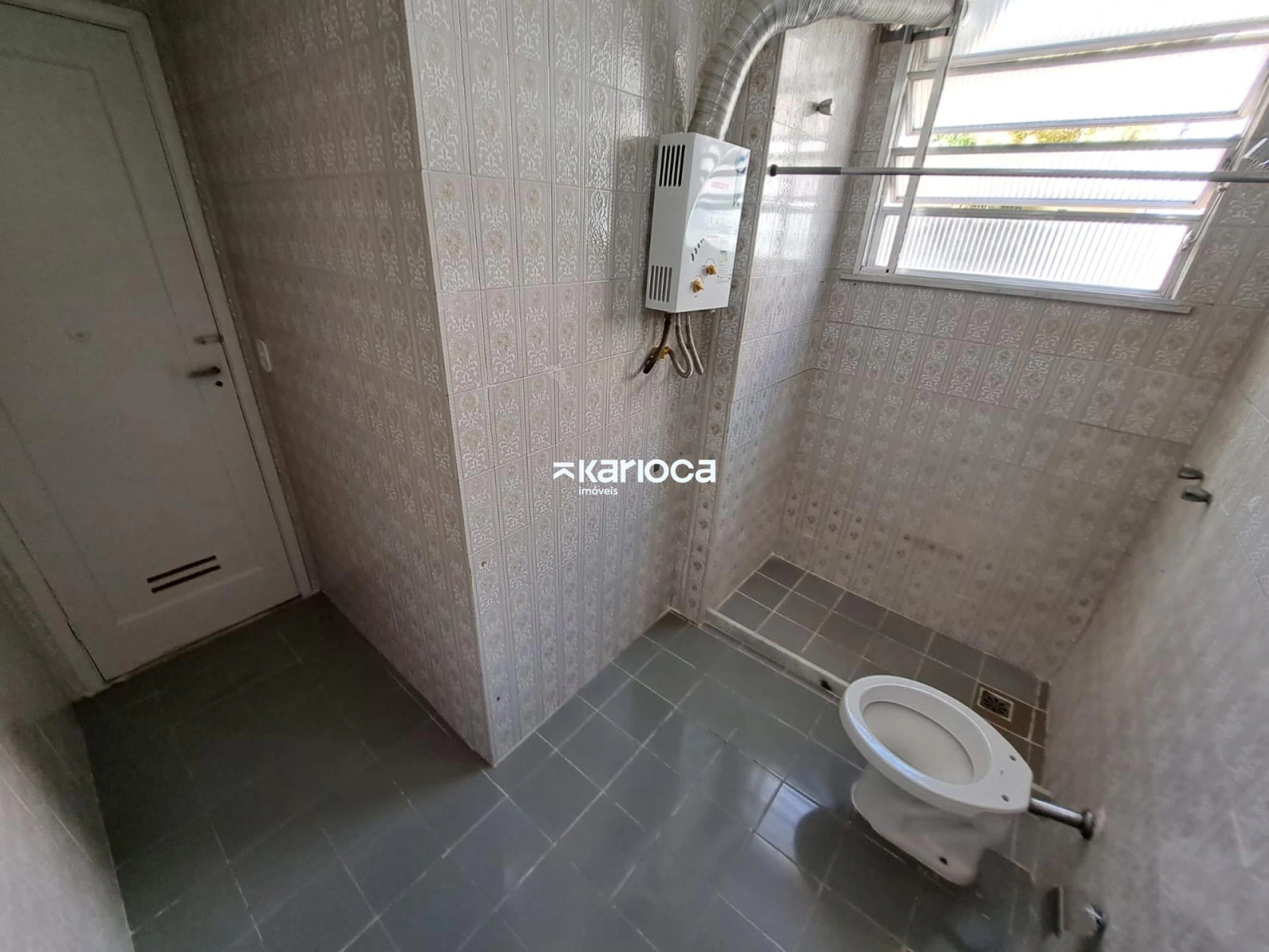 Квартира з 2 спальнями, 2 ванними та 1 паркомісцем — photo 6