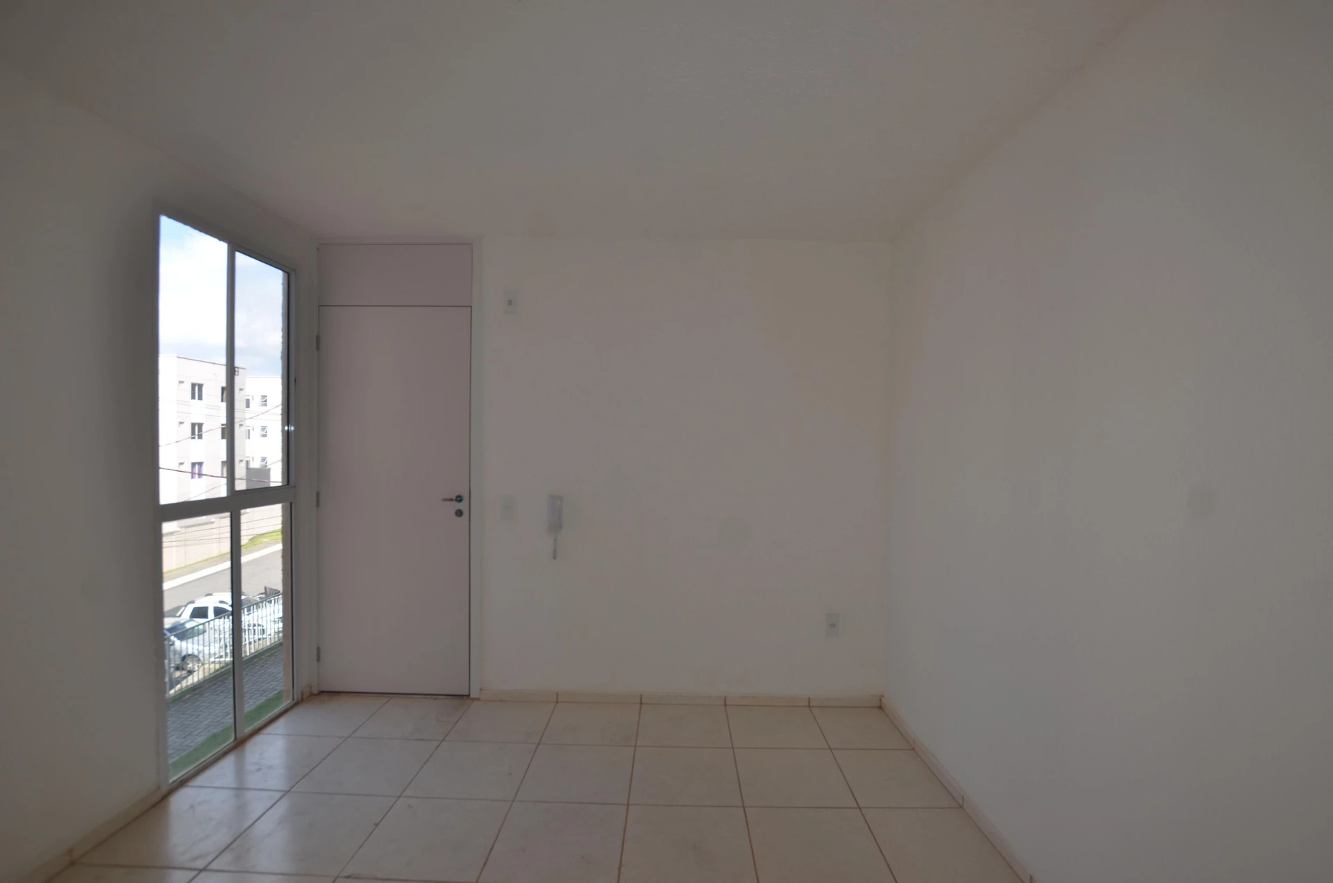 Apartamento sin muebles con 2 dormitorios y 1 plaza — photo 21