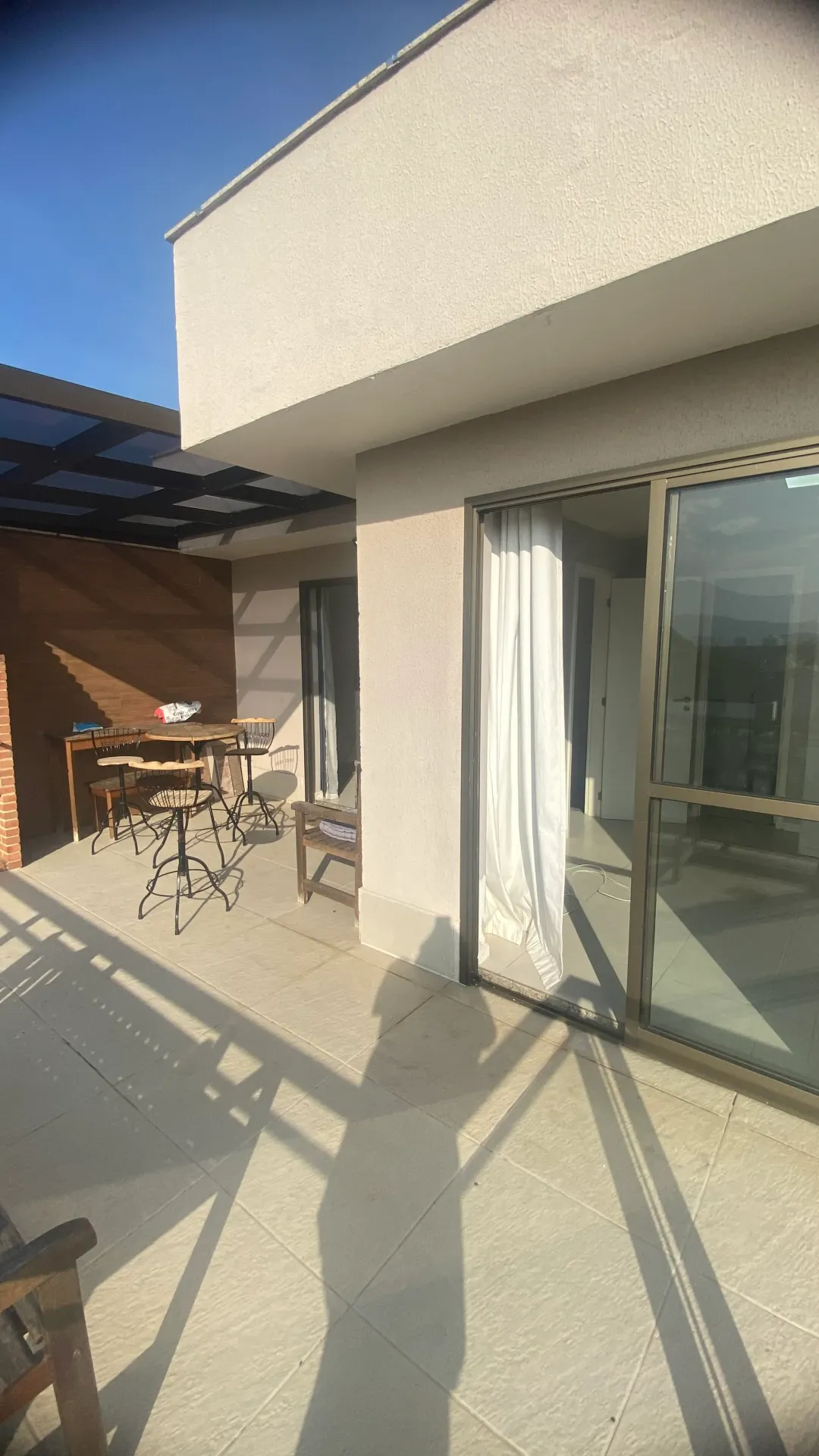 Mountain view in a 4-bedroom apartment, 142 m² — photo 5