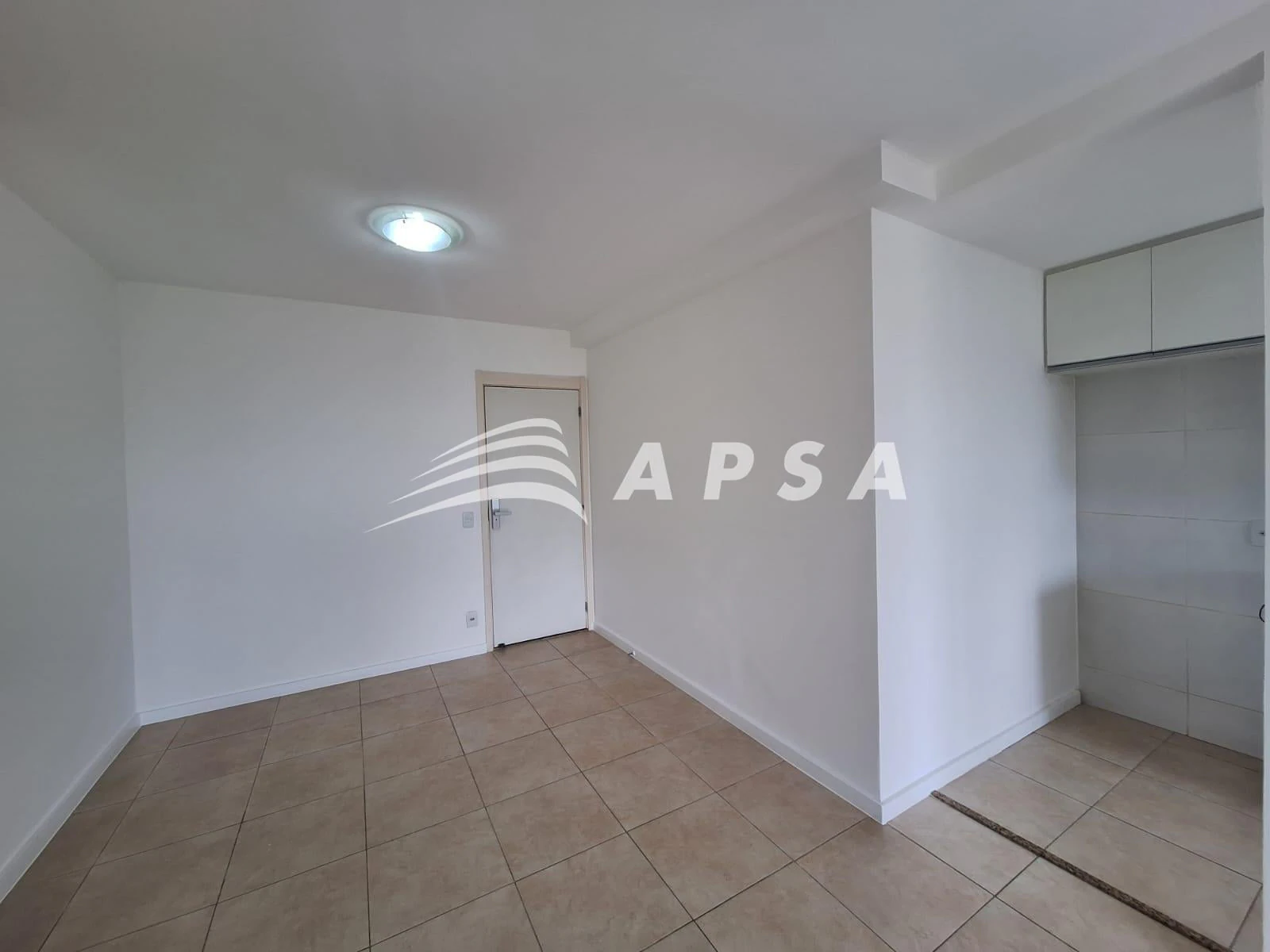 Apartment, 70 m², with a glass-enclosed balcony — photo 27
