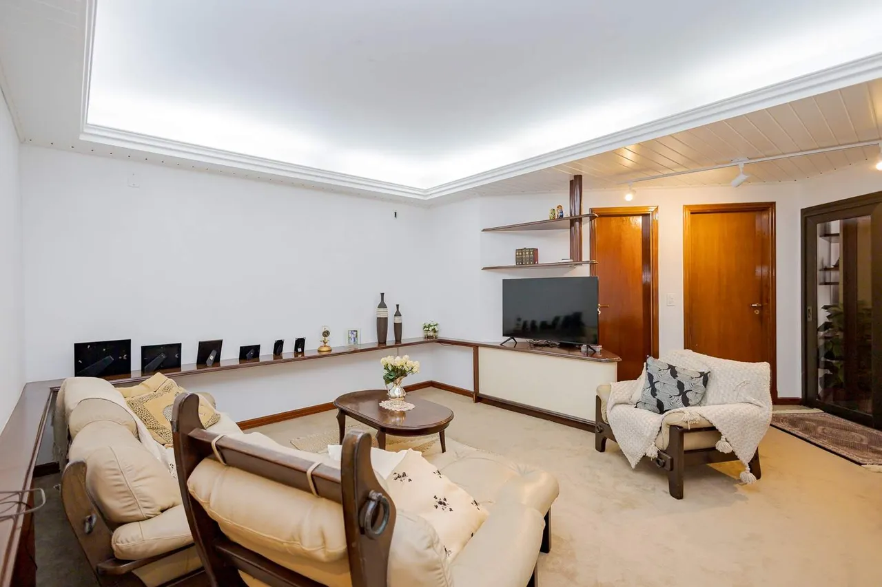 4-bedroom apartment with 2 en-suites and 427 m² — photo 13