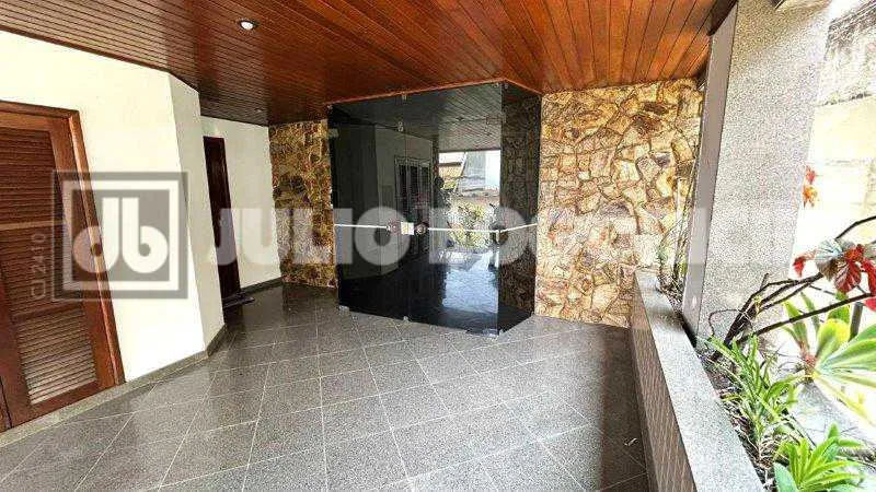 Apartamento residencial com 2 quartos e 3 banheiros — photo 8