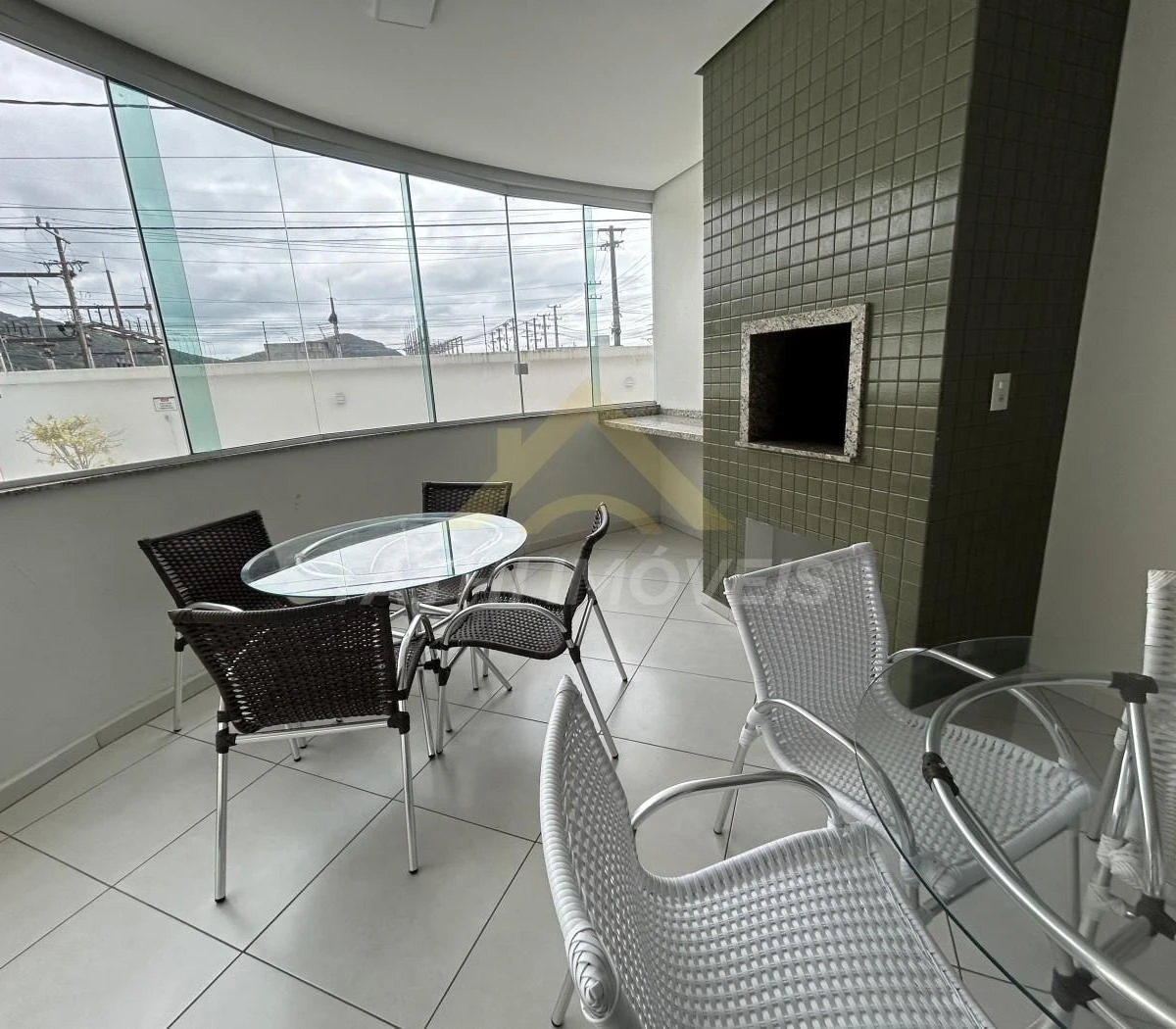 Furnished apartment, 86 m², with a grill on the balcony — photo 12
