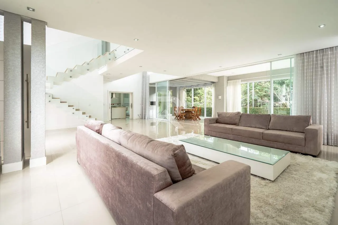 Furnished house with 4 en-suite rooms and 709 m² — photo 5