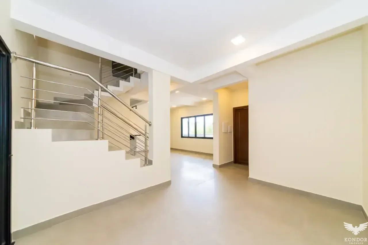 House with private BBQ, 230 m² and 2 parking spaces — photo 7