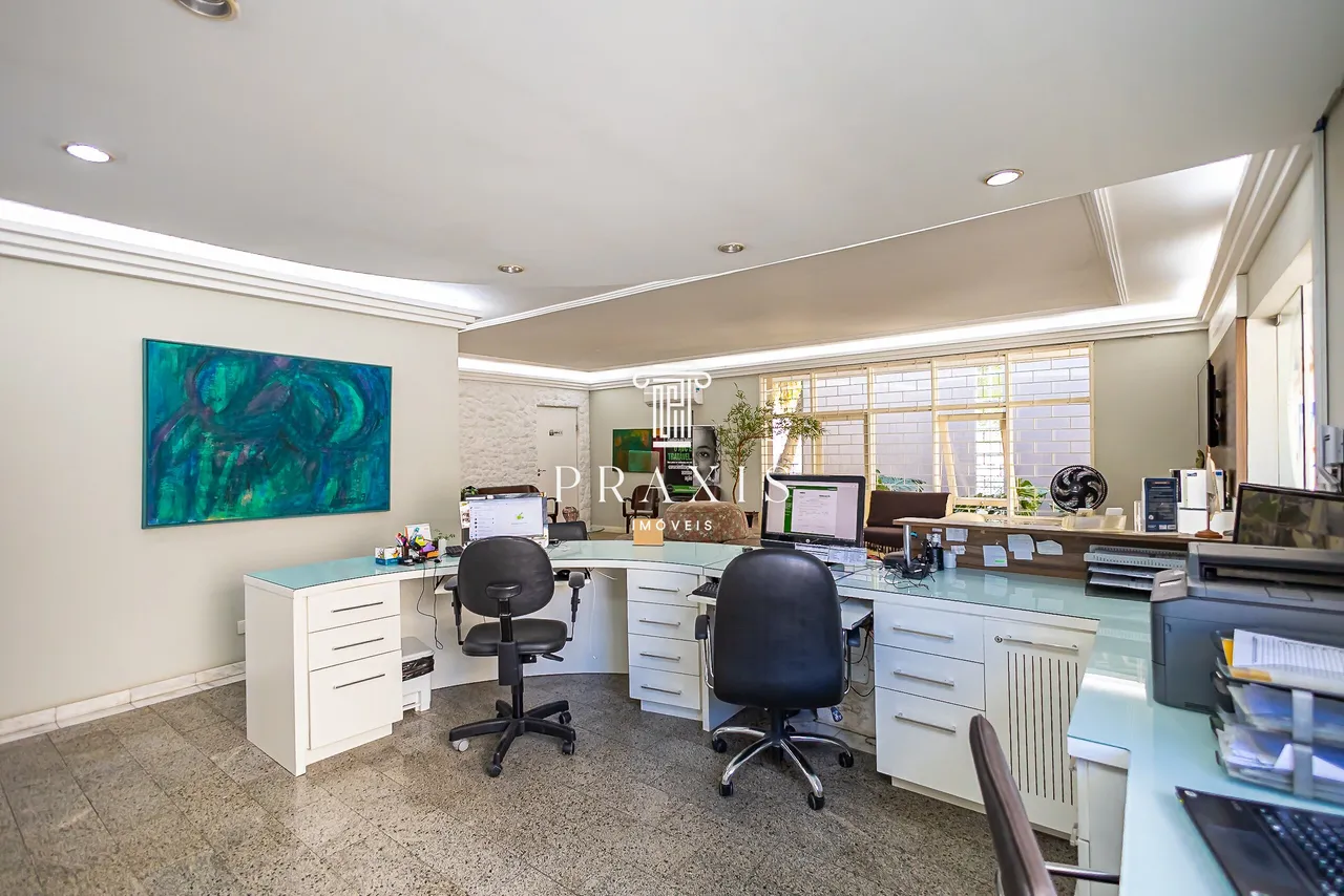 Espacio de home office y 5 dormitorios: casa de 243 m² — photo 9
