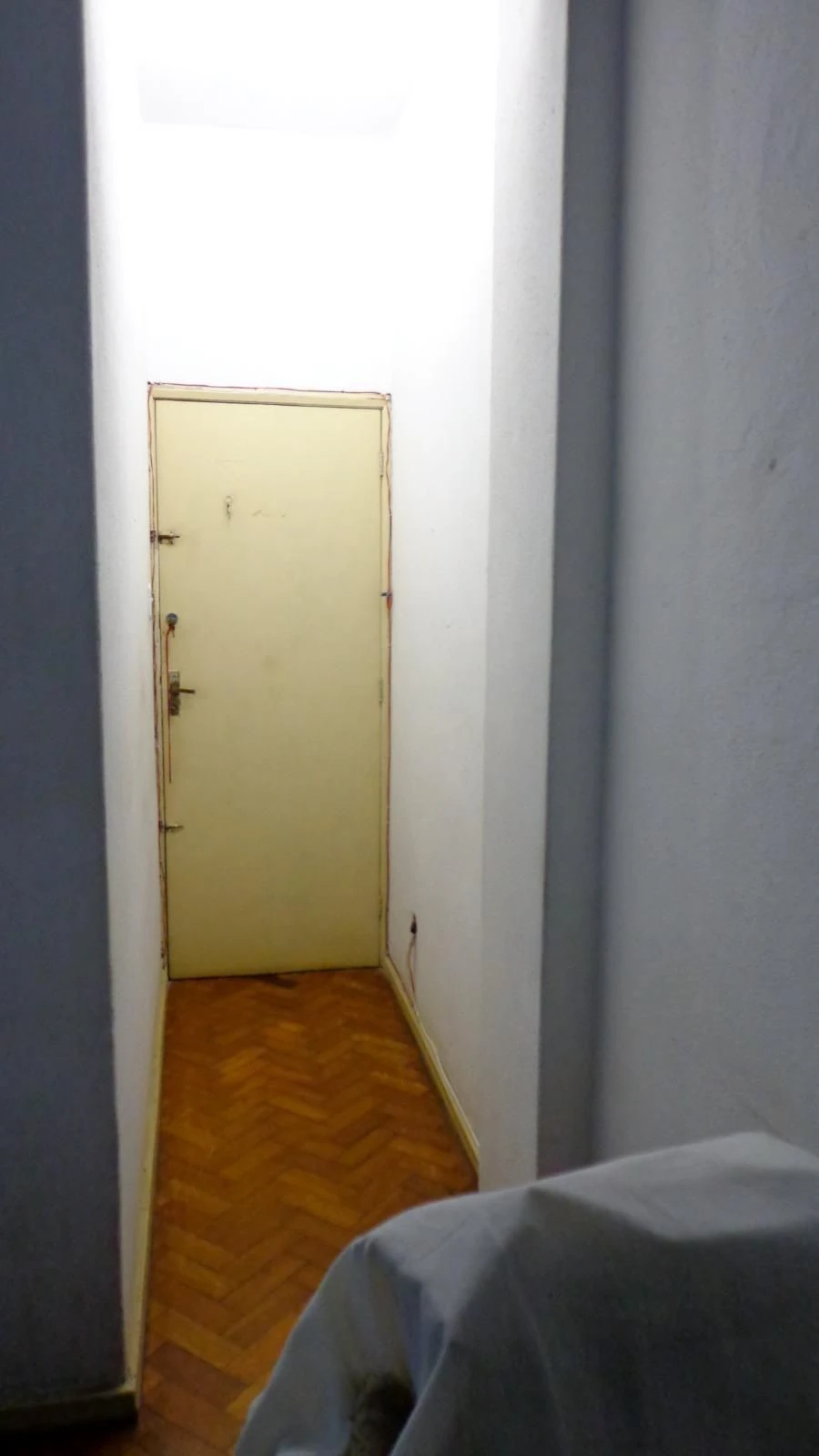 Мебльована квартира з 2 спальнями, 1 ванною та газовою плитою — photo 13