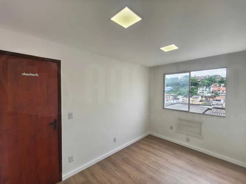3-bedroom apartment with a mountain view — photo 9