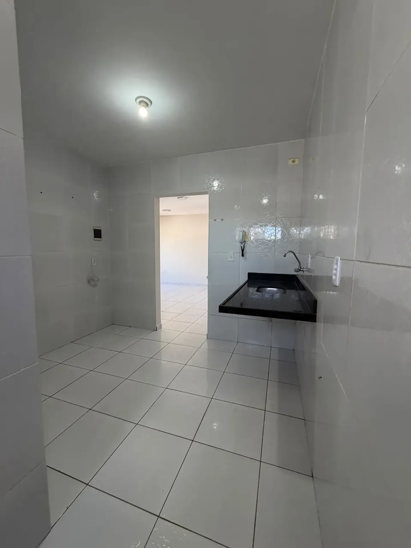 3-bedroom apartment, 1 with its own bathroom, 70 m² — photo 2