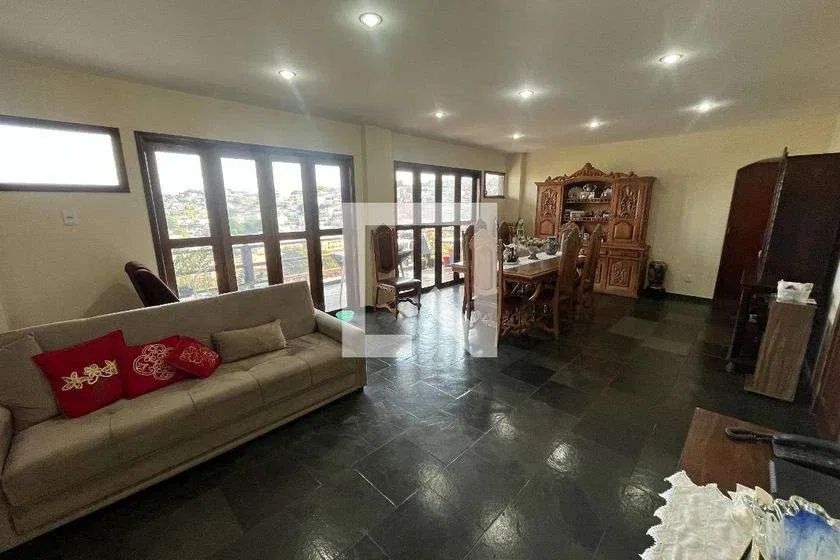 3-bedroom apartment with 2 parking spots and 184 m² — photo 5