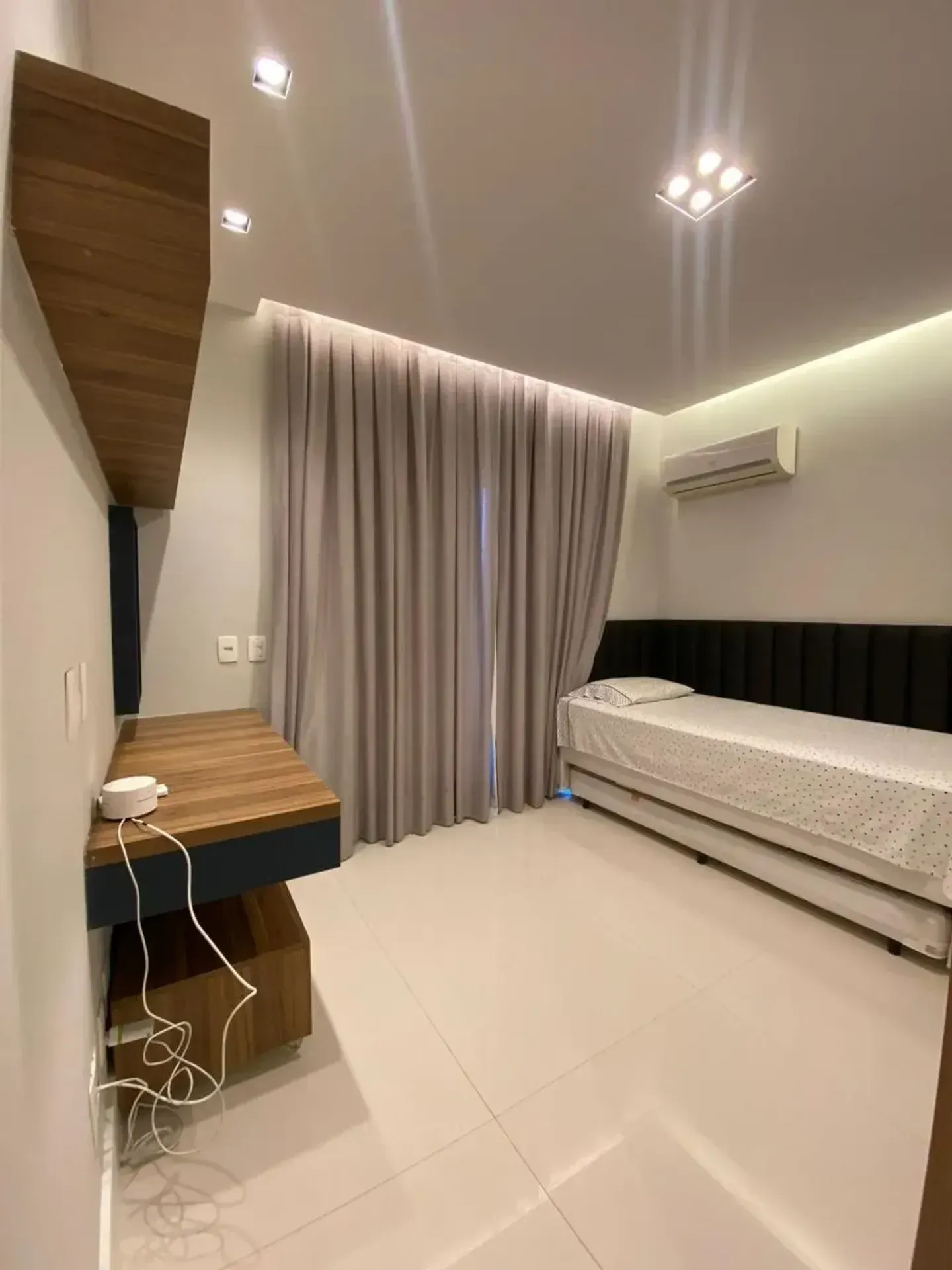 Furnished house with 4 bedrooms and 7 bathrooms — photo 10