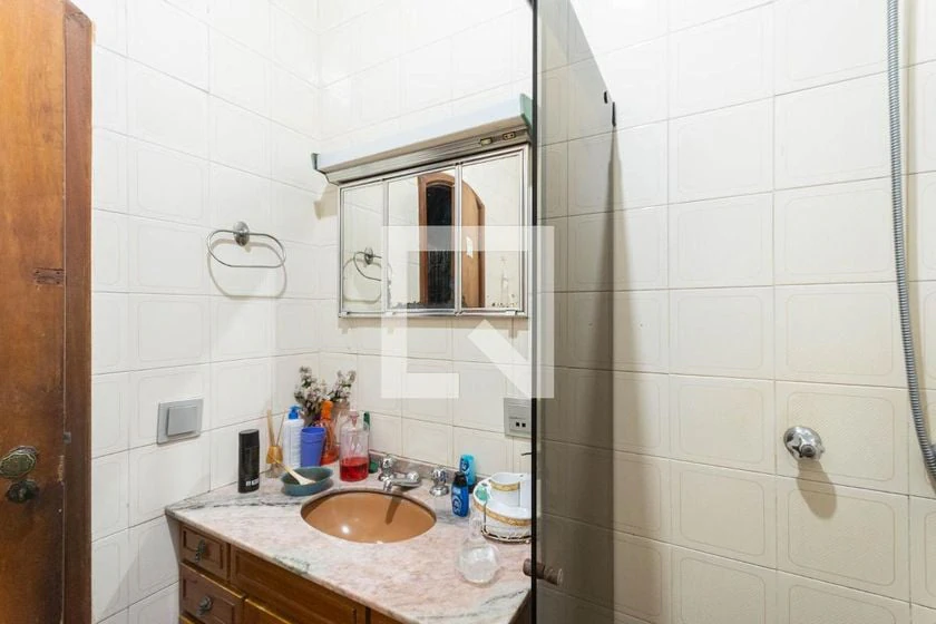 Casa para aluguel com 300 m², 3 quartos e jardim — photo 30